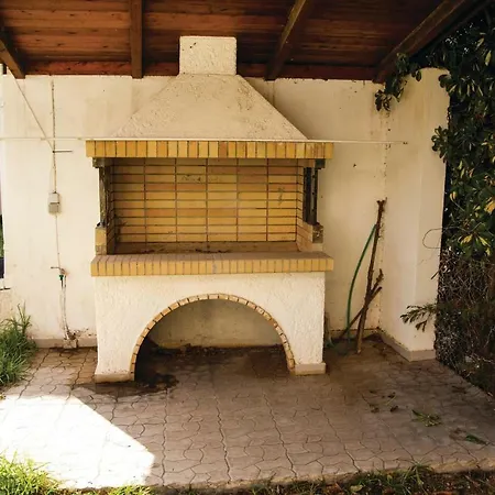 Three-bedroom Holiday In Achaias Σπίτι διακοπών Διακοφτό