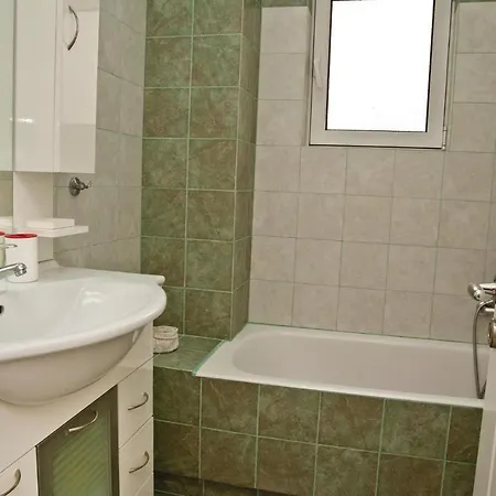 Σπίτι διακοπών Three-bedroom Holiday In Achaias *